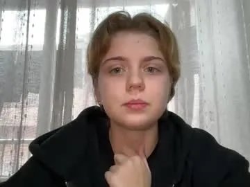 ari_crystal's avatar