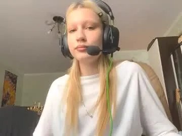 claudieparkins model from cb