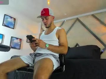 dusan_grey — GOAL: All Naked+ Show Hot 100 [940 tokens remaining] Welcome to my room! USE MY TIP MENU AND LET'S ENJOY TOGETHER #new #bdsm #muscle #bigcock #latino