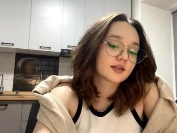 keeshatenn — Goal: SHOW HEART IN TITS ! I am new here and your support is very important to me! Thank you! ^^ #teen #18 #cute #new #shy [0 tokens remaining]