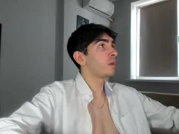 samiliken — hi GOAL:  CUMSHOW (PVT open)  #cum #muscles #bigdick #hairylegs #foot [525 tokens remaining]