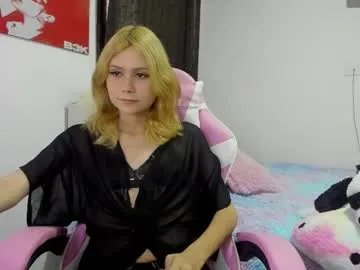 starmoonly — make me happy, cum goal! <3 #transgirl #femboy #sissy #anal #bigcock [1920 tokens remaining]