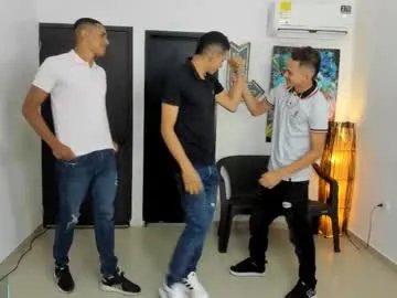 voyeurism_guys model from cb