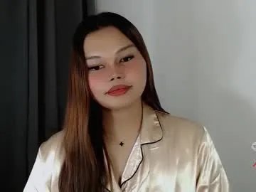 wet_velvet_xo — HELLO NEW HERE PLEASE BE KIND #new #pinay #asian #lovense #wifematerial  [1000 tokens remaining]