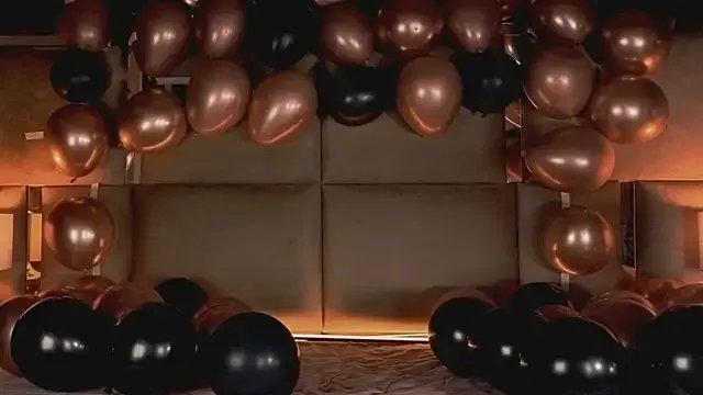 angelinepossy — 4 fingers in my pussy