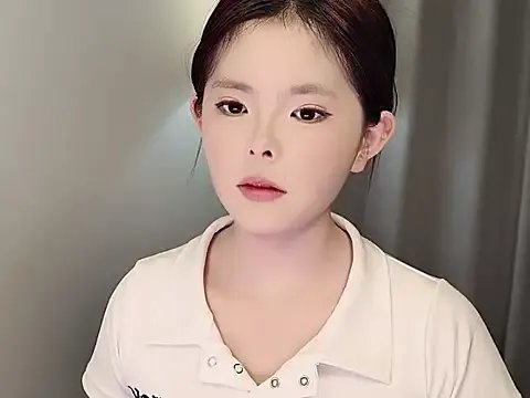 cherry-_-cherry model from sc