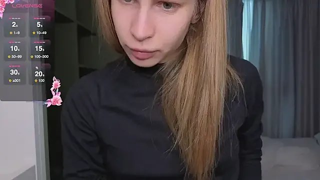 Elis_Fox — NAKED TITS