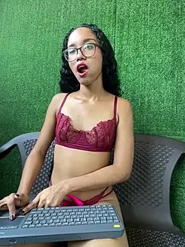 GiselleVice — DO U WANT MY JUICES BATH?