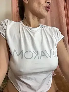 isabella_hairy model from sc