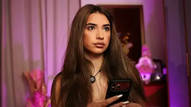 ItalianGirl — REALLY Sloppy Blowjob 