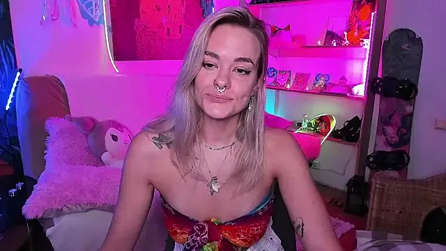 IzzzyFromHeaven model from sc