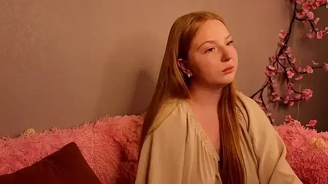 Jinny_Ginger — Lick lips