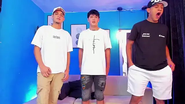 KingOfHeavens_2's avatar