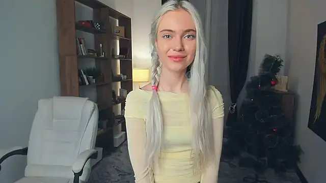 KristalCrowner — show my legs and touch