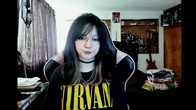 Maki_Zein_ — FULL NAKED AND FINGERS 