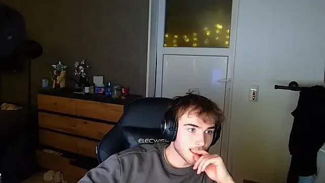 Rudi2007Eye — oberkperfrei