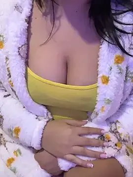 Sukaraa — Freechat on StripChat